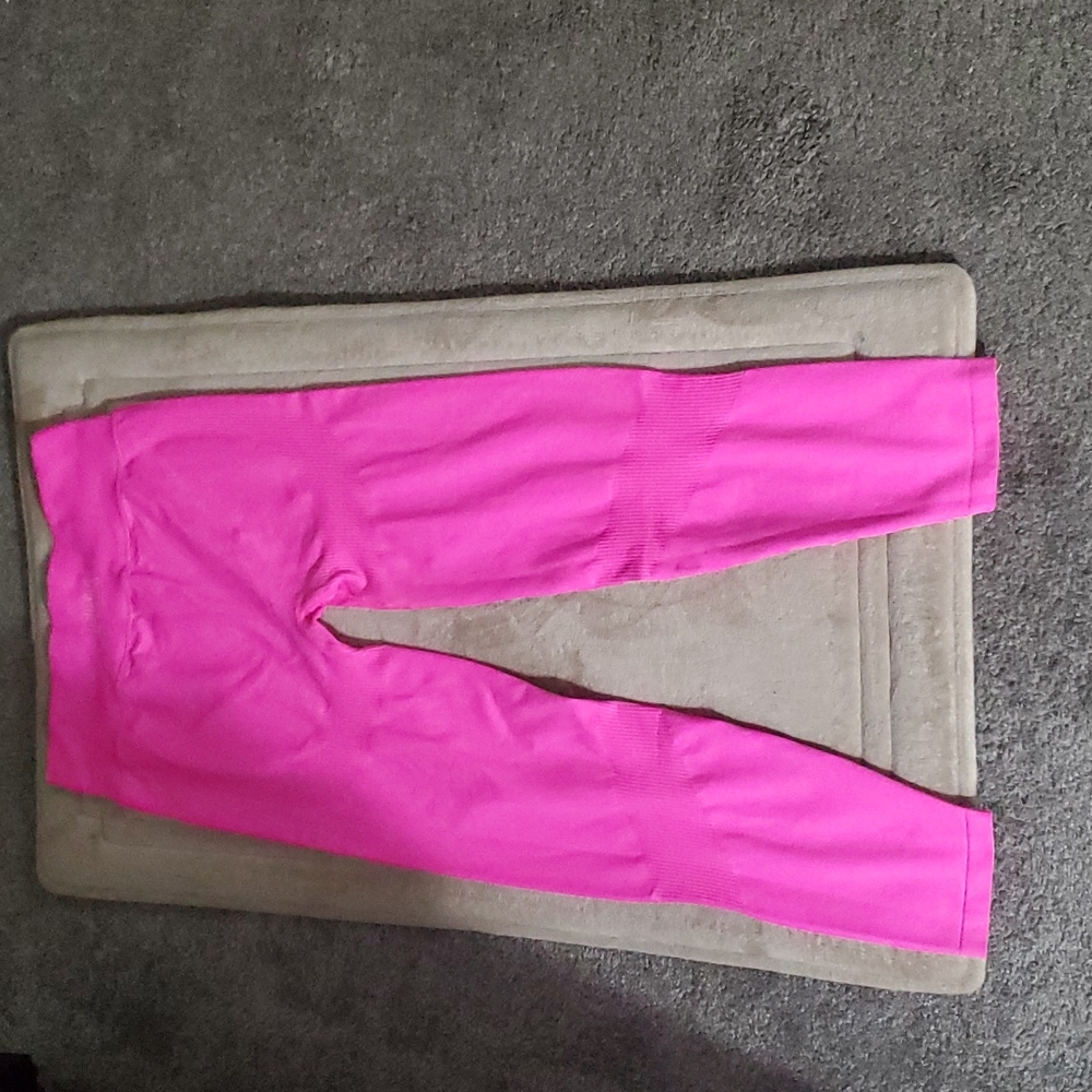Victoria Secret Pink Active leggings - Picture 6 of 9